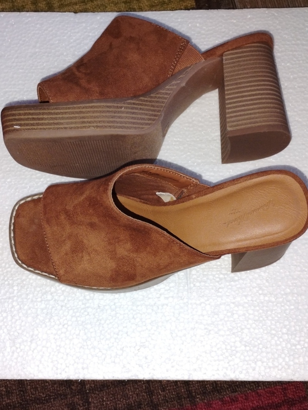 Women's Suede Open-Toe Block Heel Mules in Brown